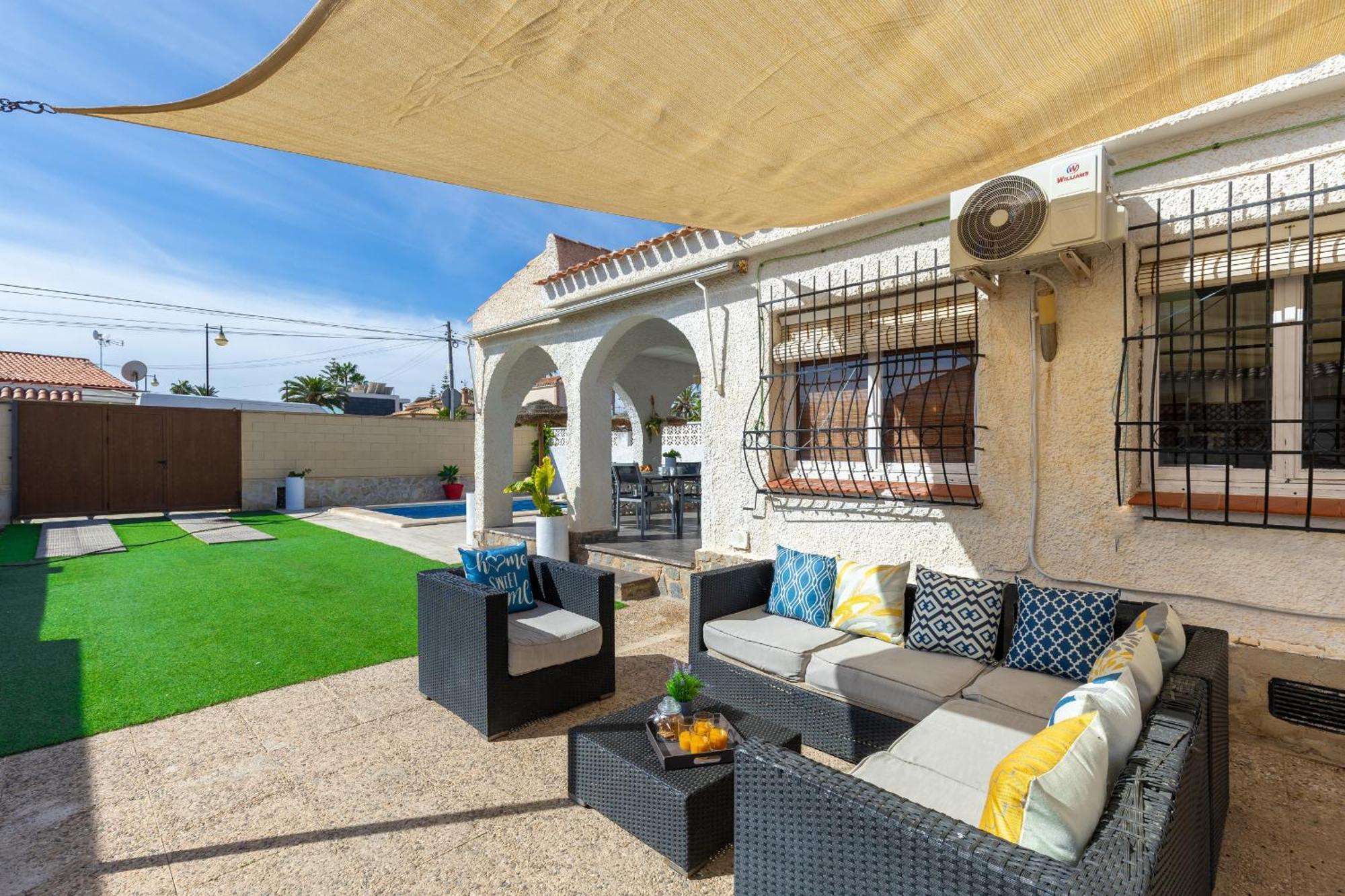 Fidalsa Relax Pool & Bbq Torrevieja Exterior foto